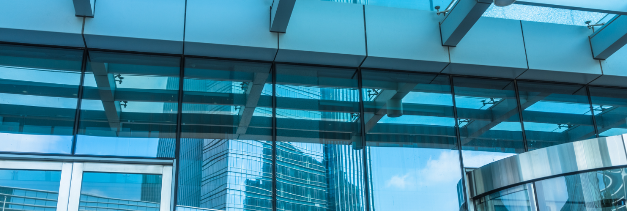 LEXAN™ Film & Sheet for transparent vertical glazing
