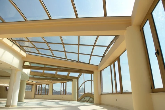 Ventanas de tejado & Lucernarios
