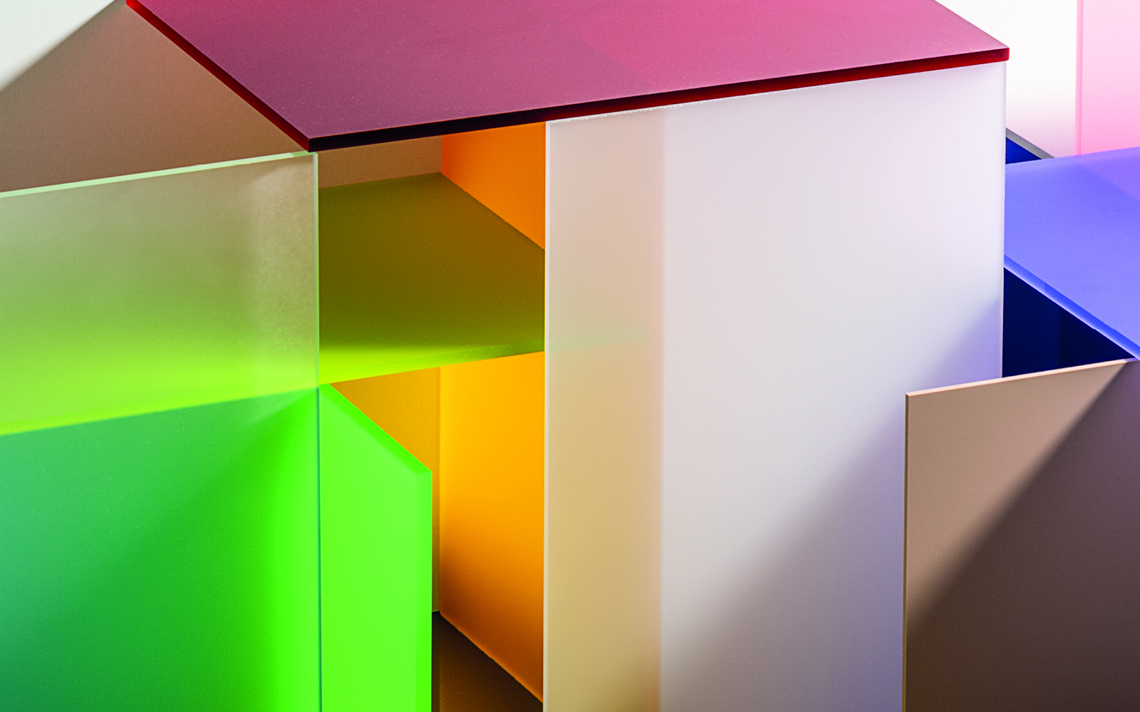 Coloured PLEXIGLAS® Satinice acrylic sheets